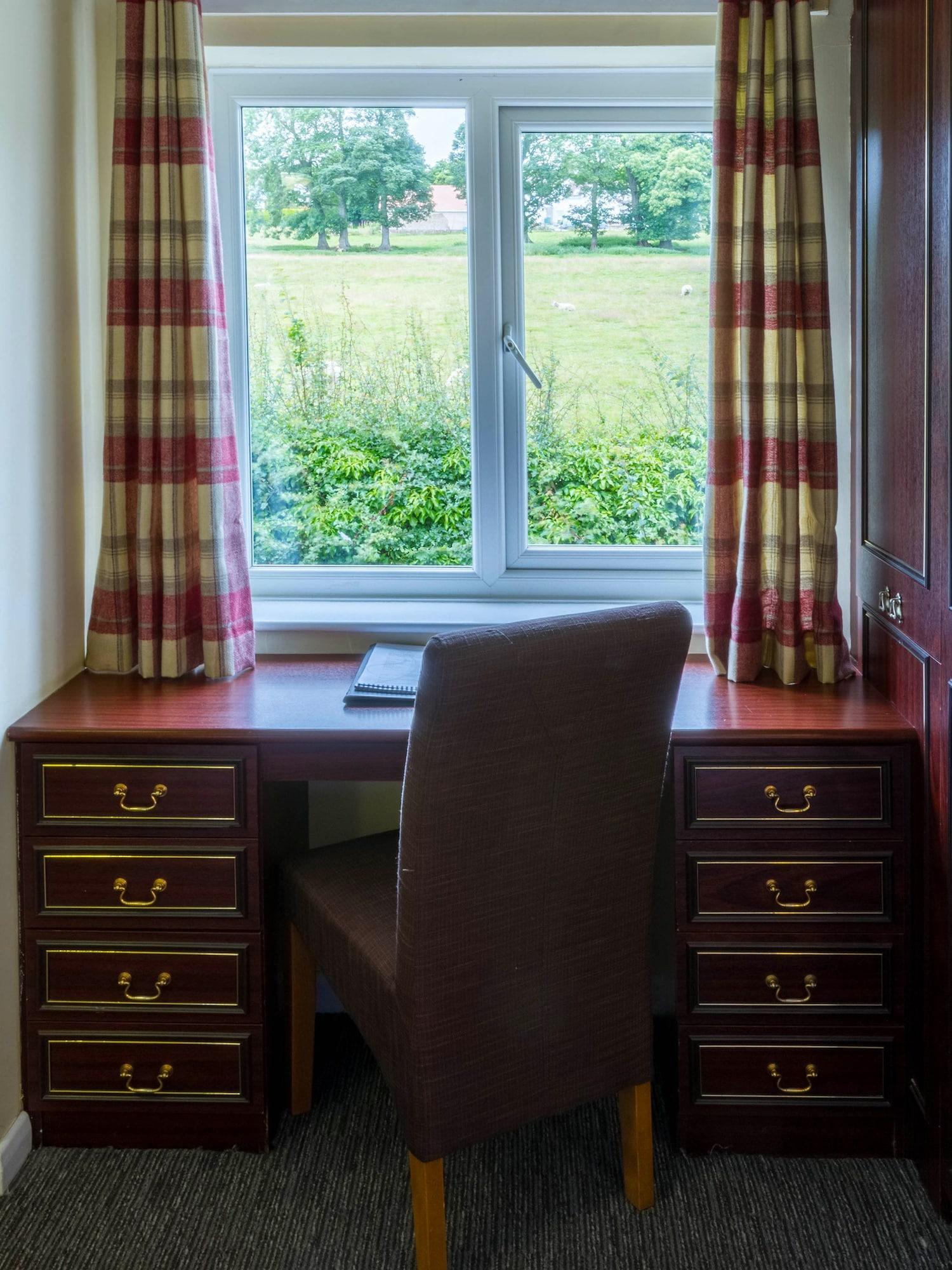 Springfield Hotel & Health Club Halkyn Extérieur photo