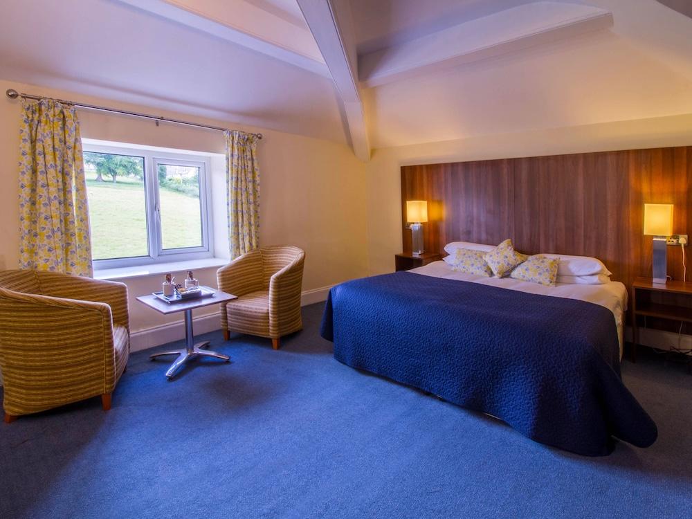Springfield Hotel & Health Club Halkyn Extérieur photo
