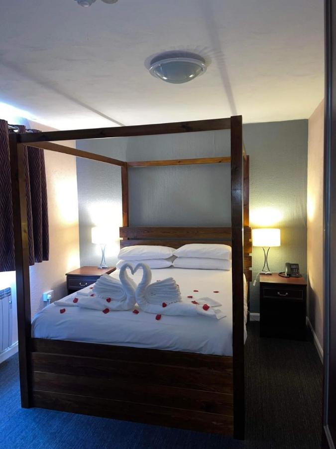 Springfield Hotel & Health Club Halkyn Extérieur photo