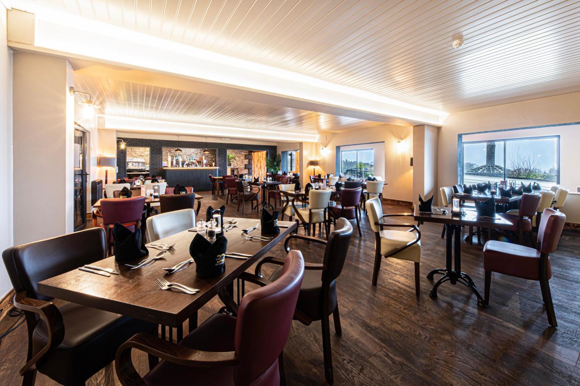 Springfield Hotel & Health Club Halkyn Extérieur photo